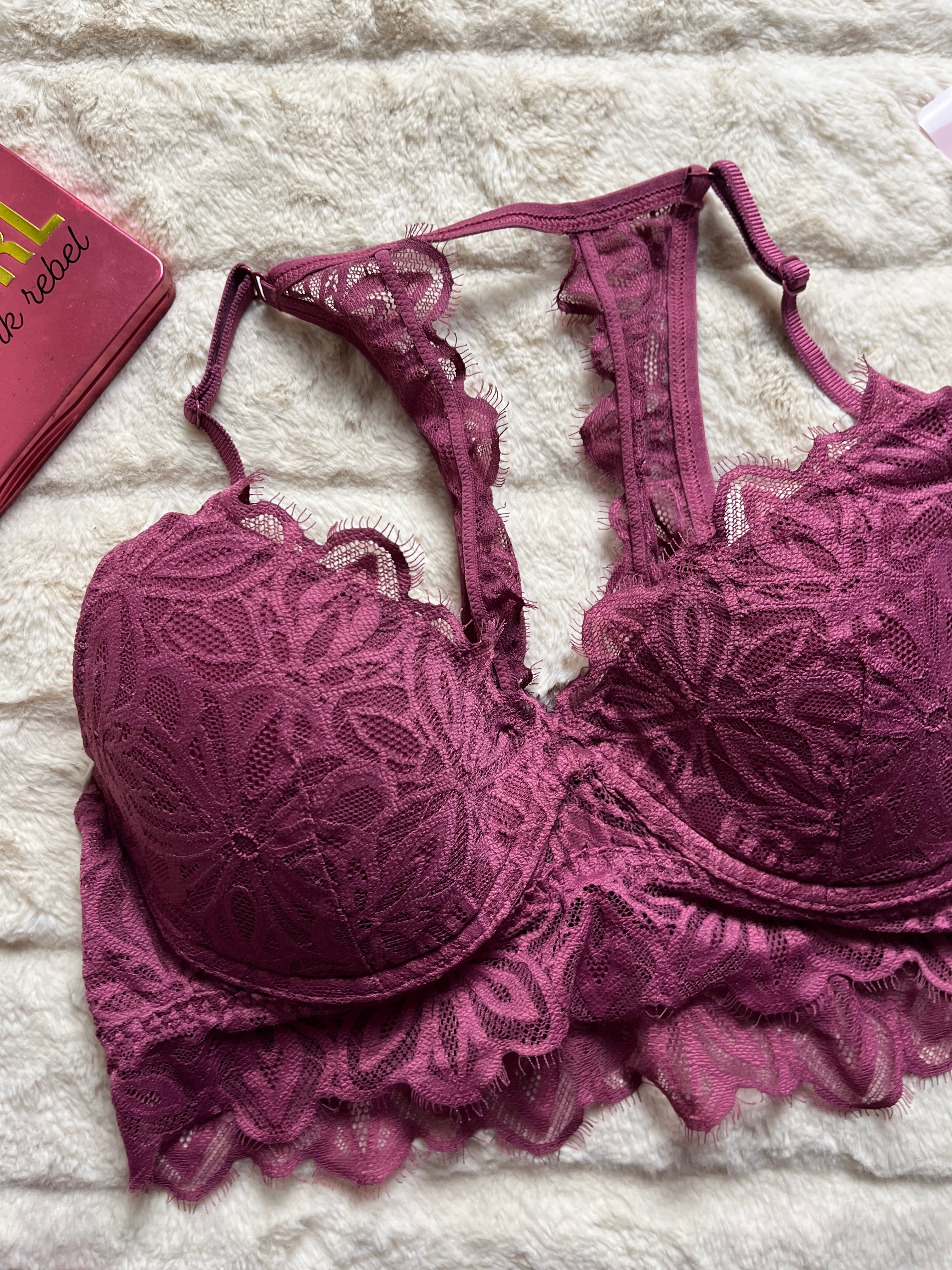 Victoria secret fancy lacy Medium bra