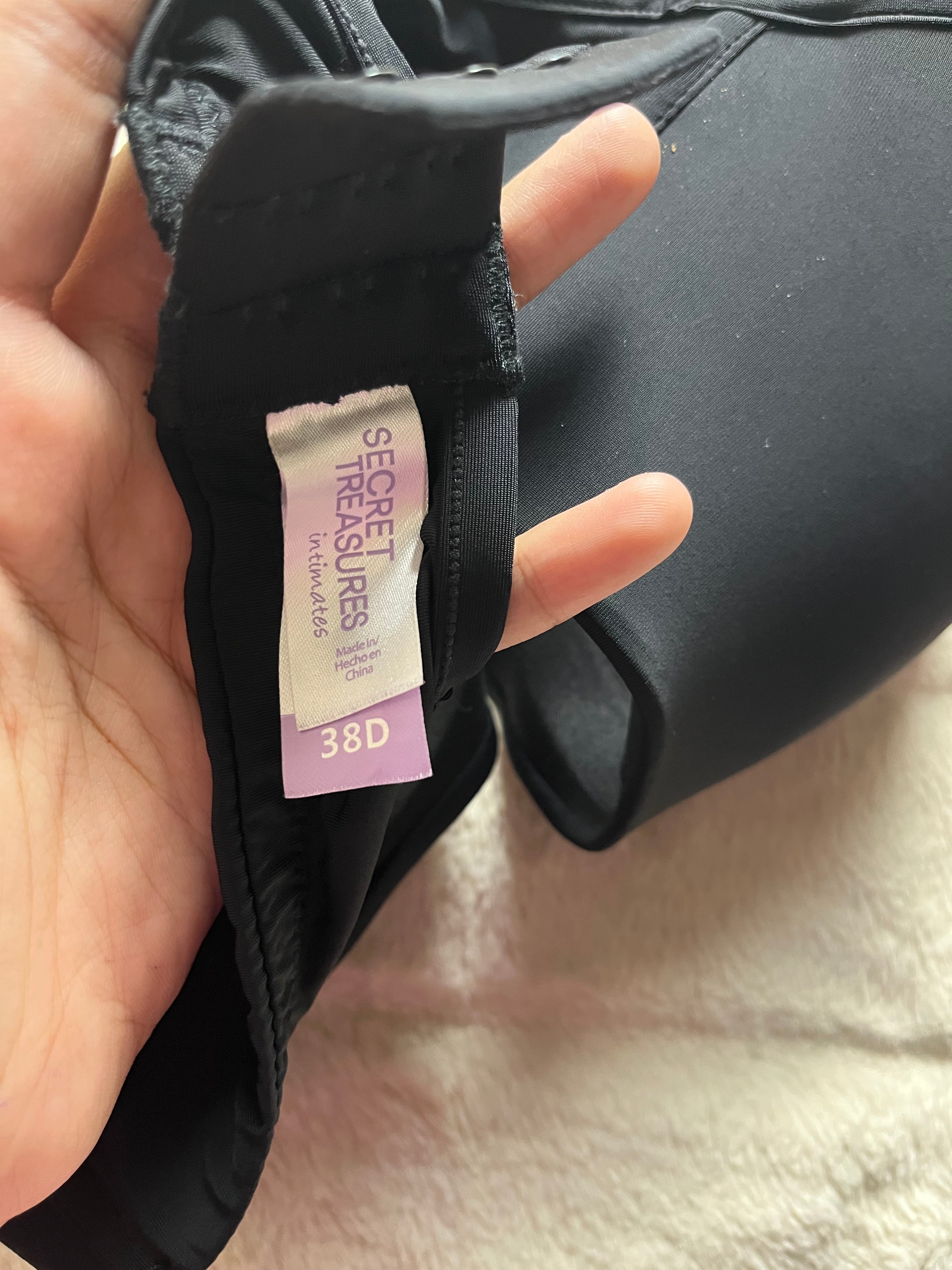 Secret Treasure wireless non padded 38D Bra