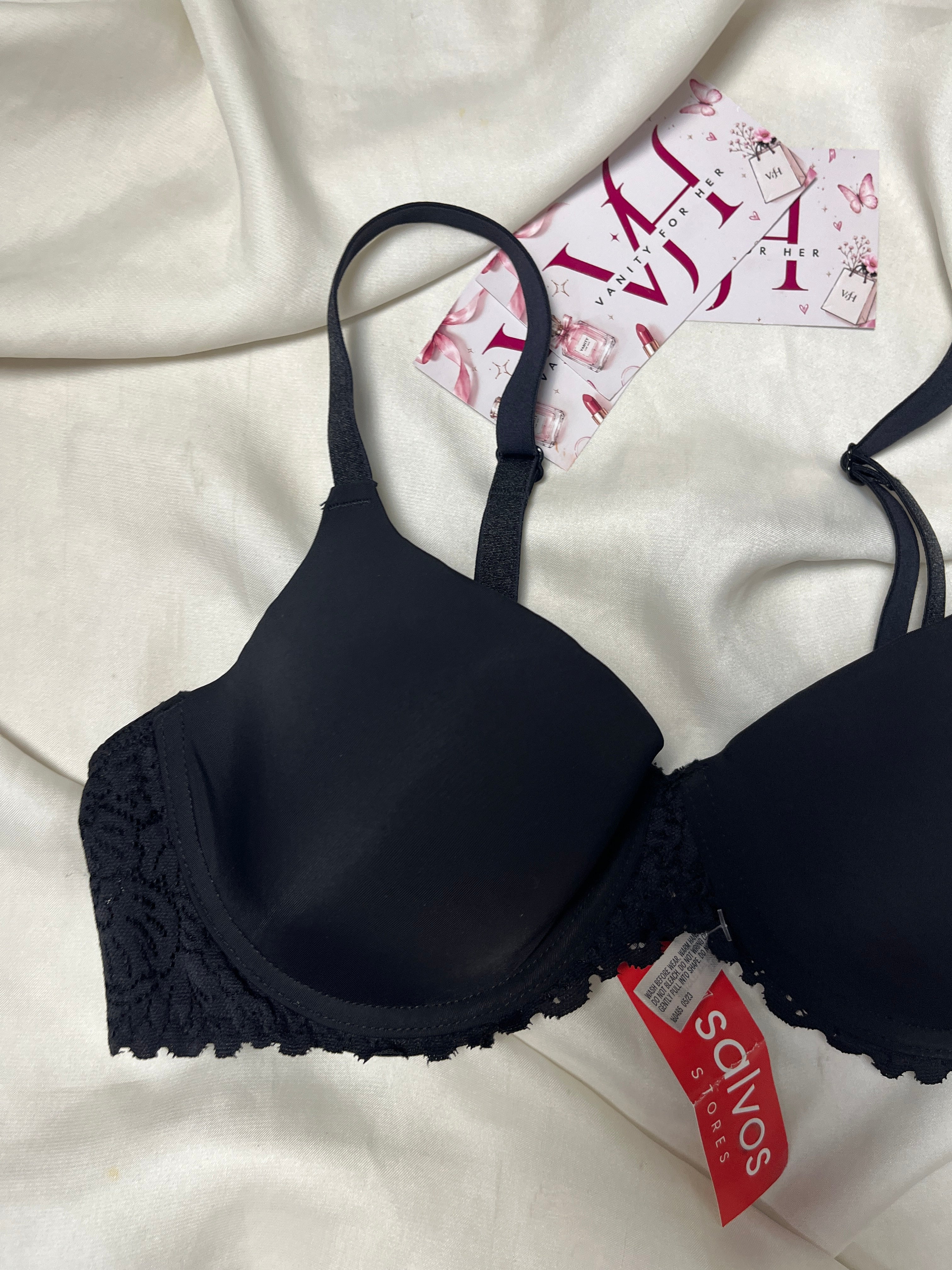 Tagged tshirt 34B bra