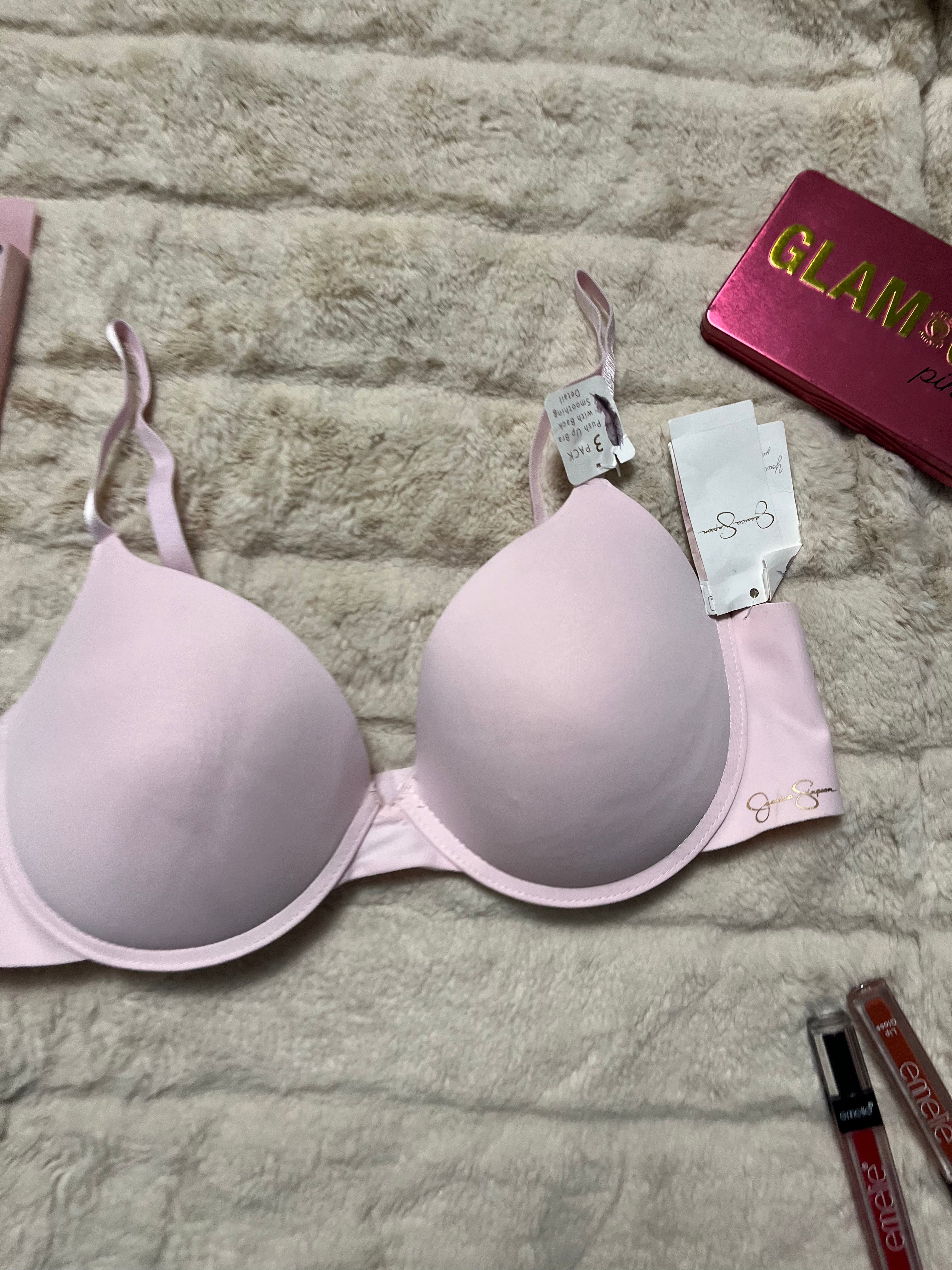 Jessica Simpson 38C Bra