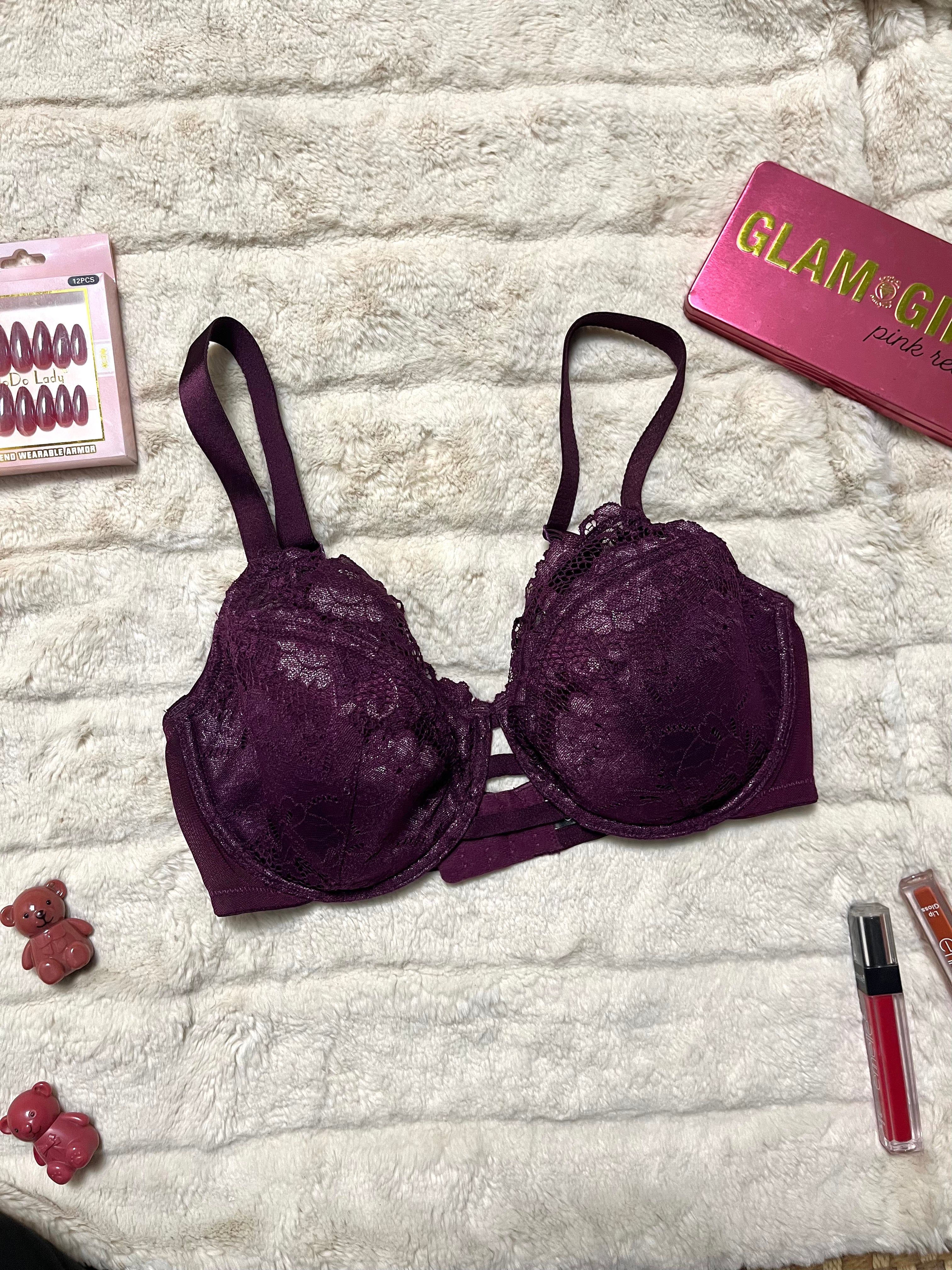 Paramour 34DD T-shirt Fancy Bra