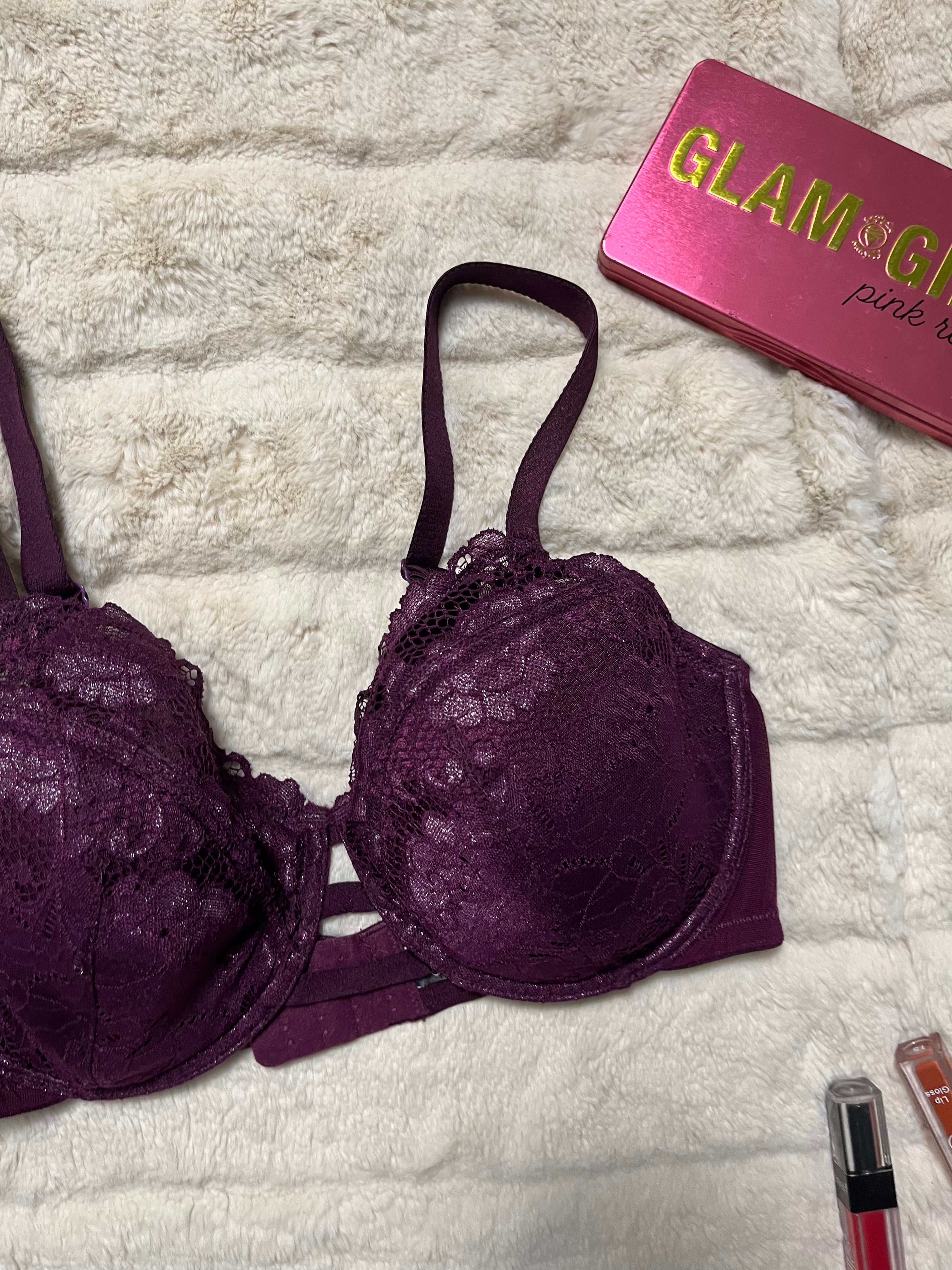 Paramour 34DD T-shirt Fancy Bra