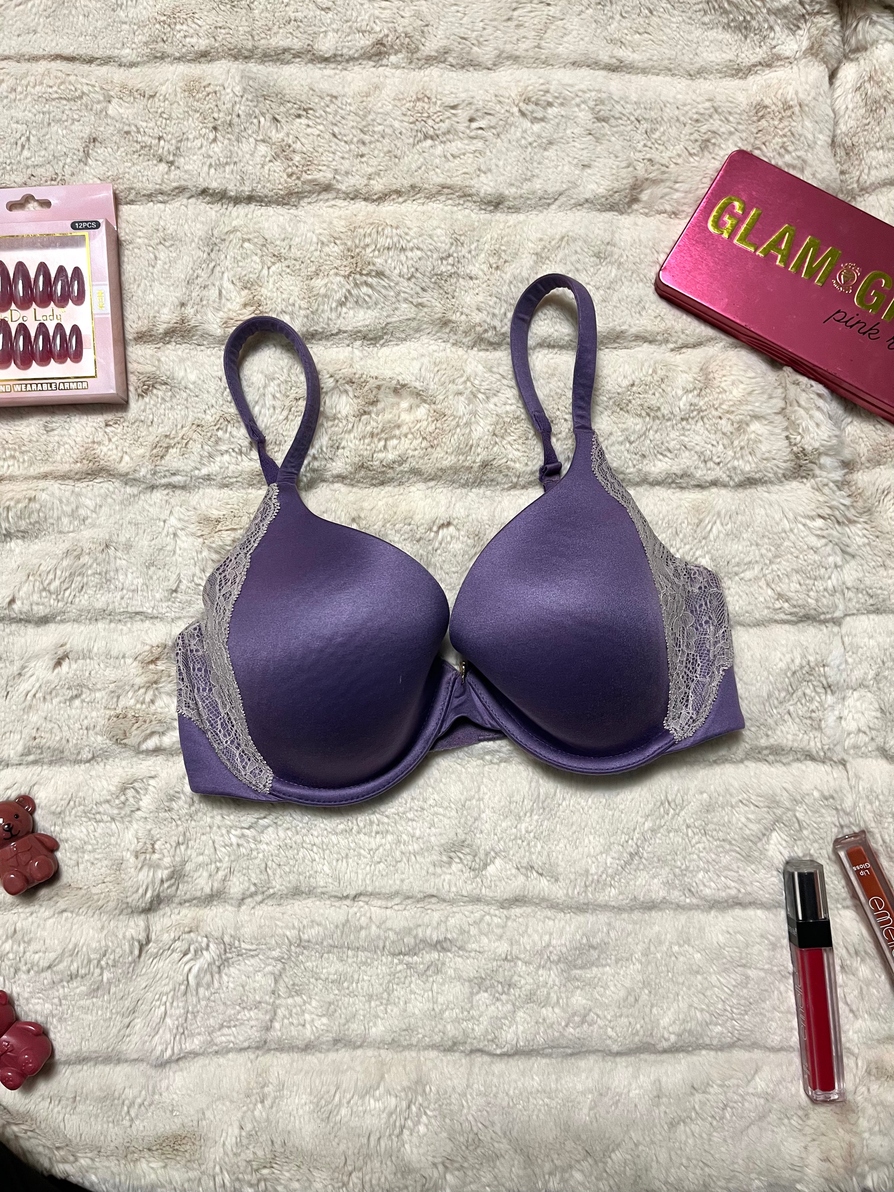 Showstopper by. Victoria's Secret 32D T-shirt Bra
