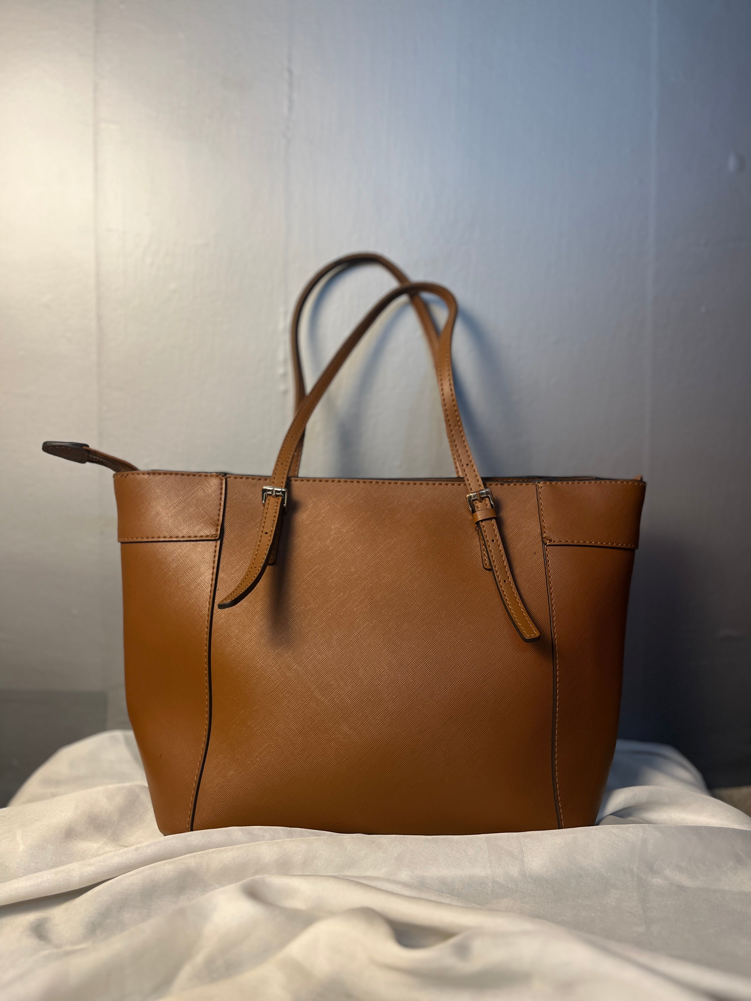 Guess Original Large Brown Tote Bag