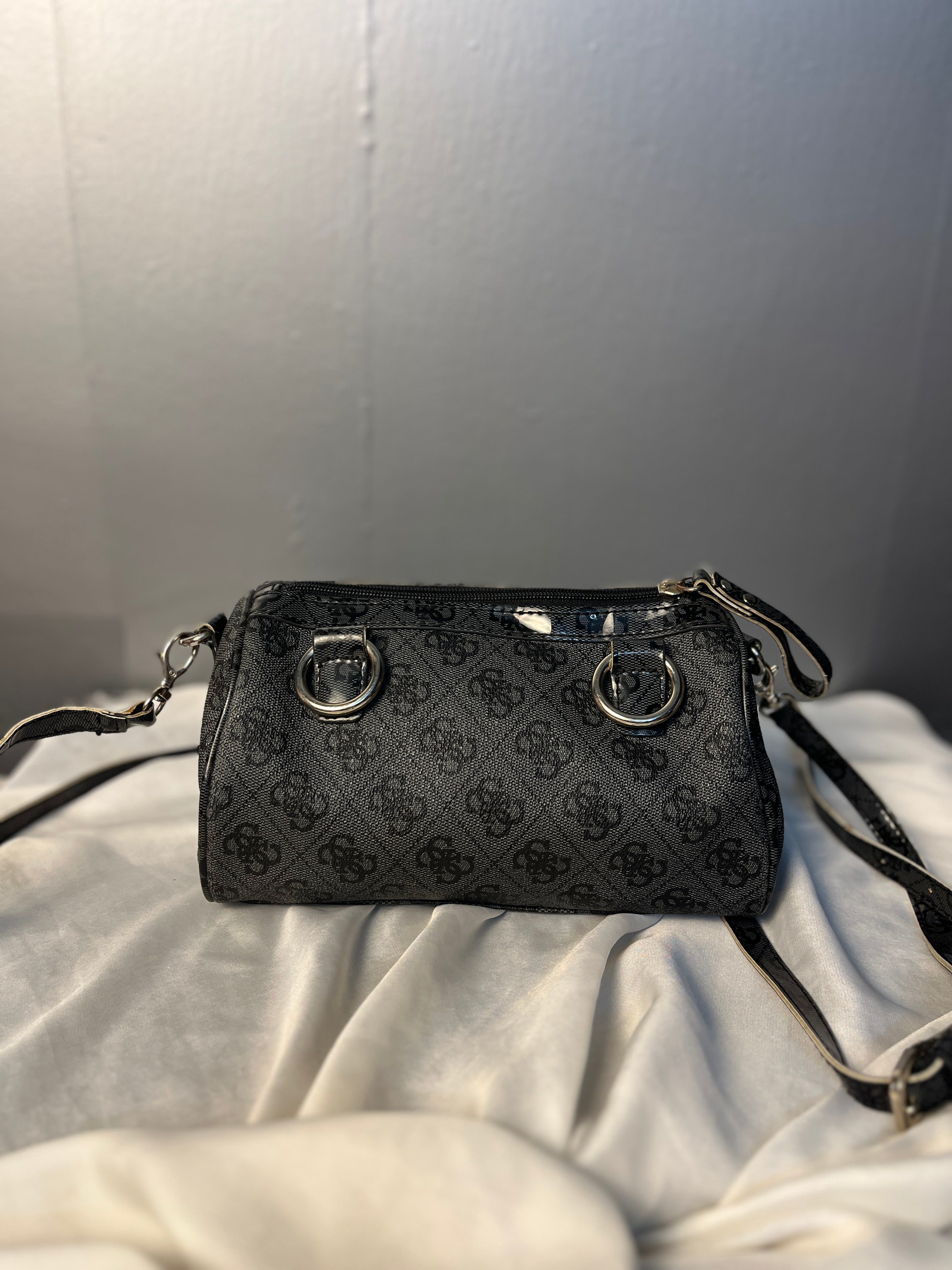 Vintage Guess Original monogram barrel bag