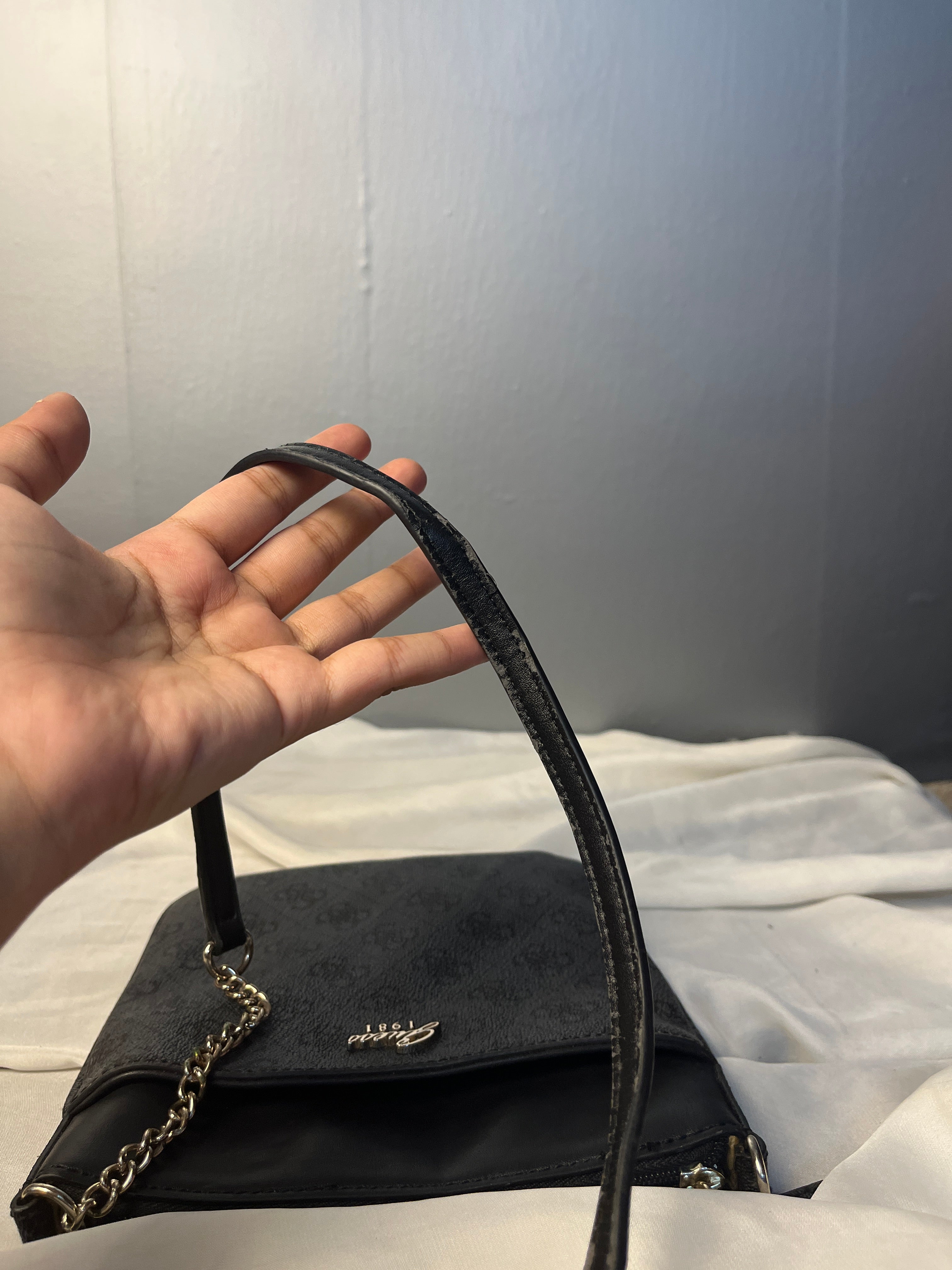 Guess Original Jacqui Mini Tourist Crossbody bag