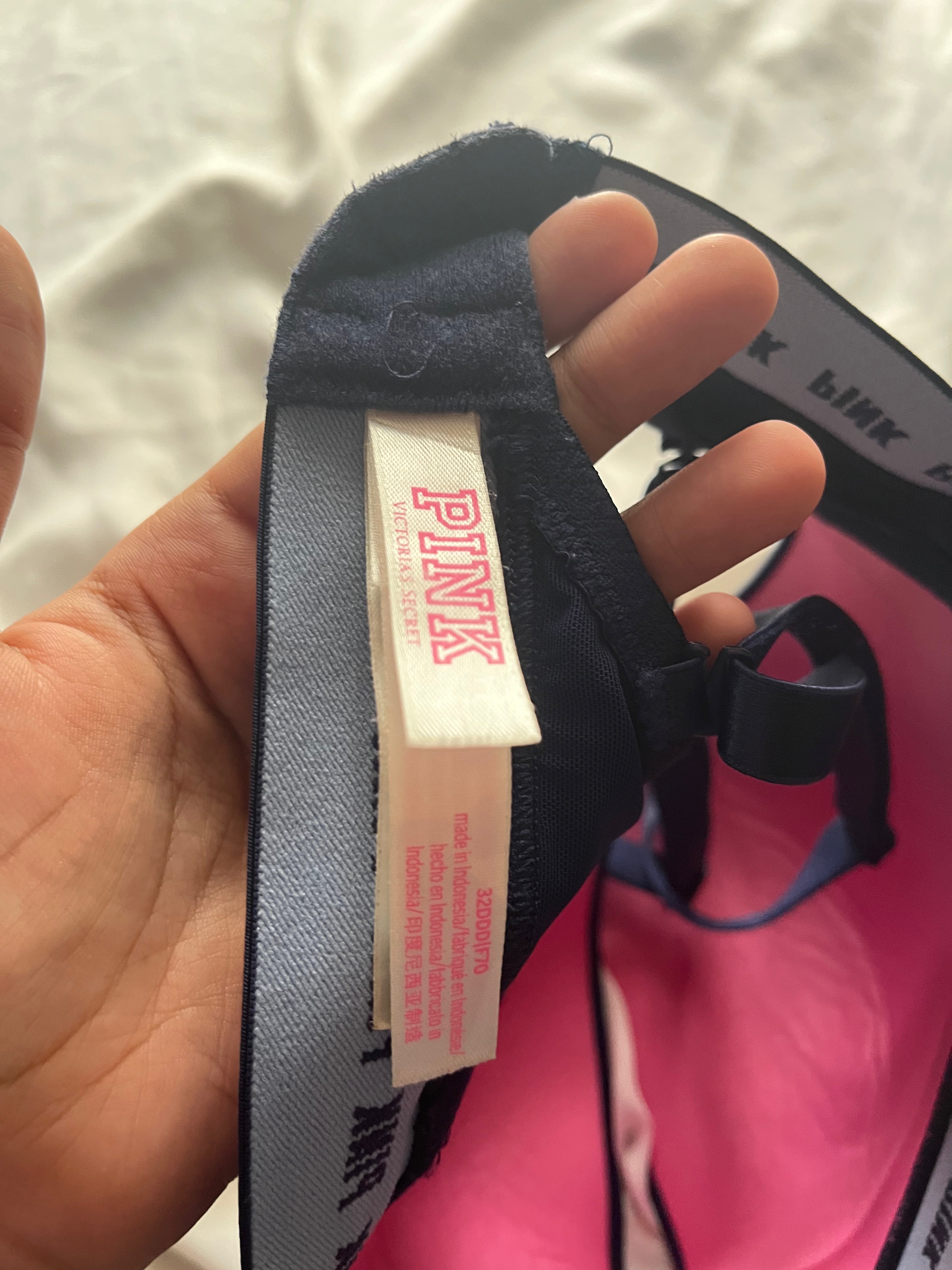 Pink Victoria's Secret 32DDD Wireless Bra