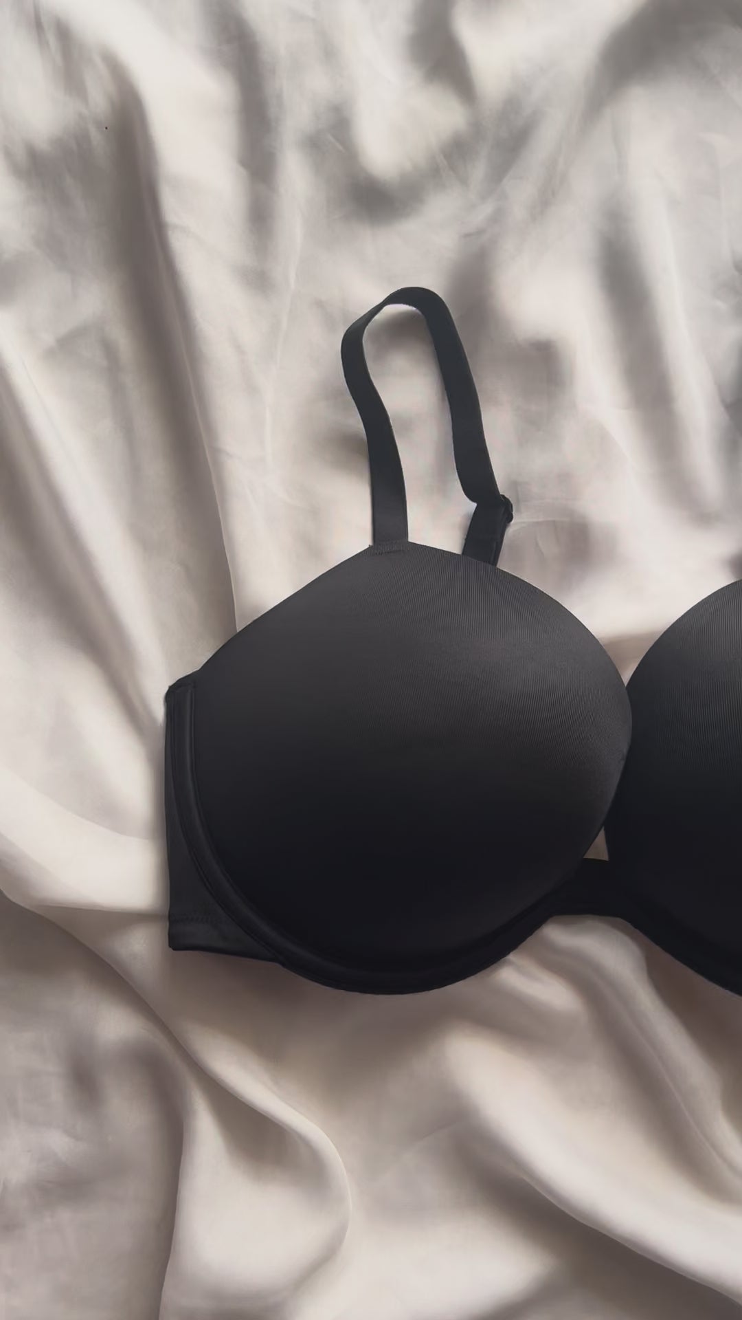 Pink Victoria's Secret 36D Bombshell Bra